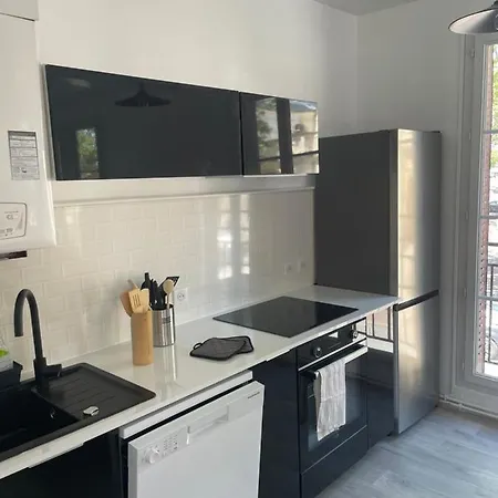 Apartment Vivez Au Coeur Historique - St Francois - Grand Confortable