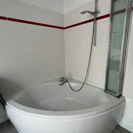 Apartment Vivez Au Coeur Historique - St Francois - Grand Confortable